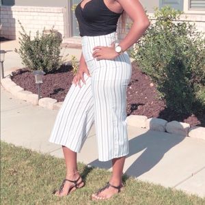 High waisted black & white strip wide leg pant